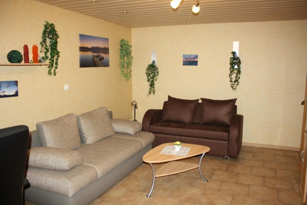 אסלאר Monteur-/Und Ferienwohnung Diehl מראה חיצוני תמונה